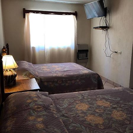 Hotel Puesta Del Sol クリル エクステリア 写真