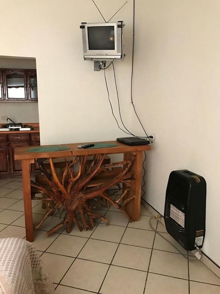 Hotel Puesta Del Sol クリル エクステリア 写真